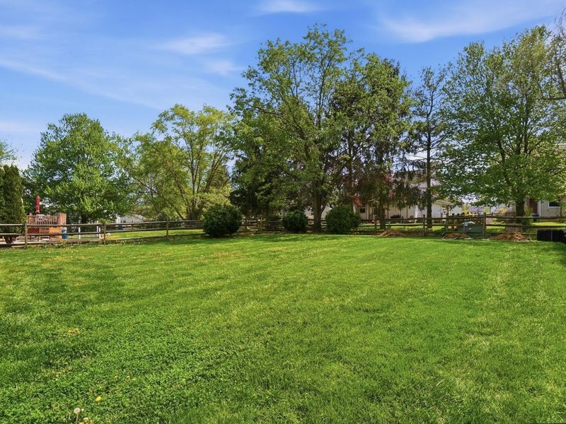 233 Dogwood Drive , Delaware, OH 43015 Photo 43