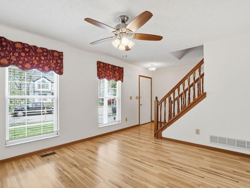 233 Dogwood Drive , Delaware, OH 43015 Photo 6