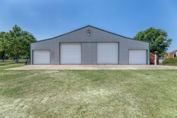 132 Avalon Court photo 4