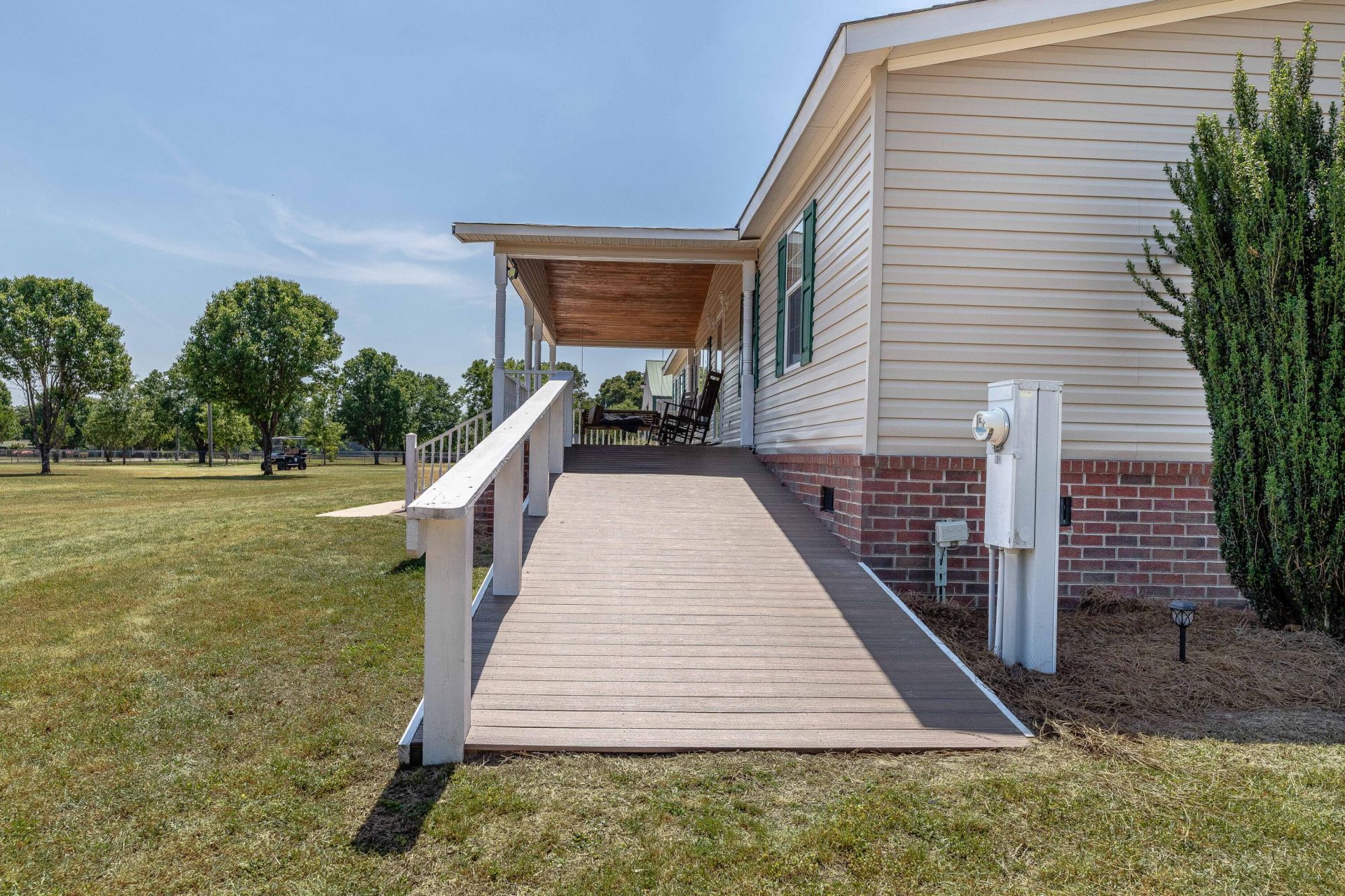 132 Avalon Court Photo 27