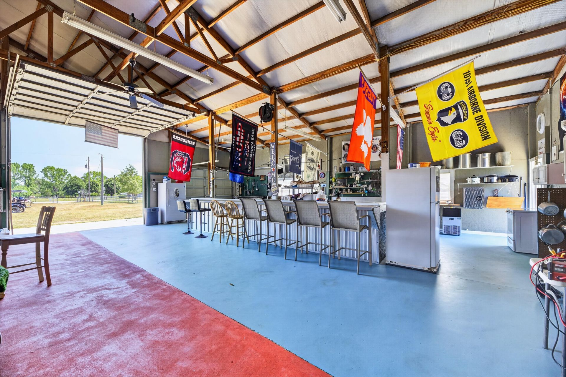 132 Avalon Court Photo 8