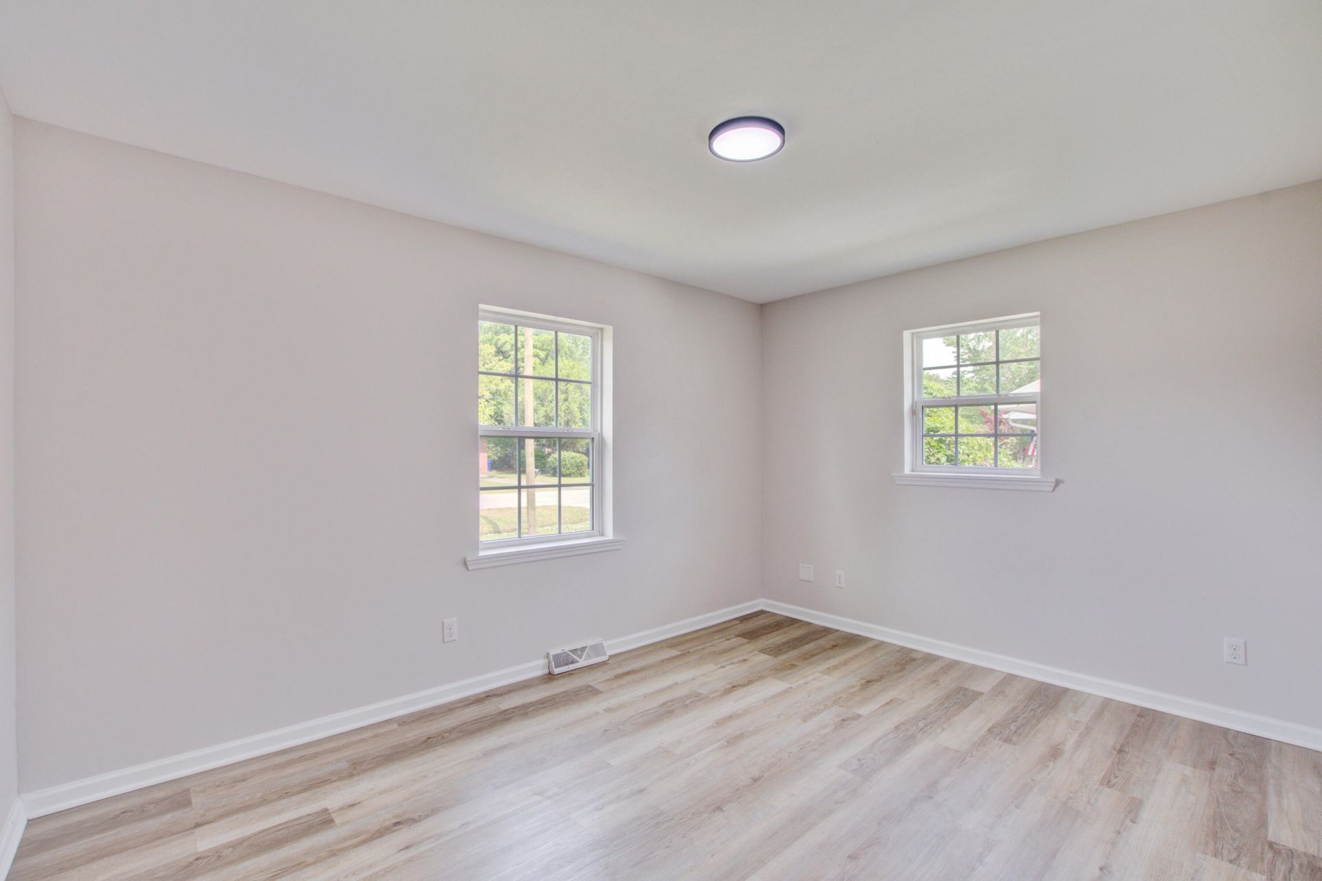 15 Ophir Drive Photo 15