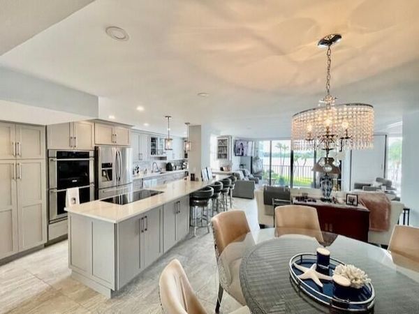 2860 S Ocean Boulevard, Unit 301, Palm Beach, FL 33480