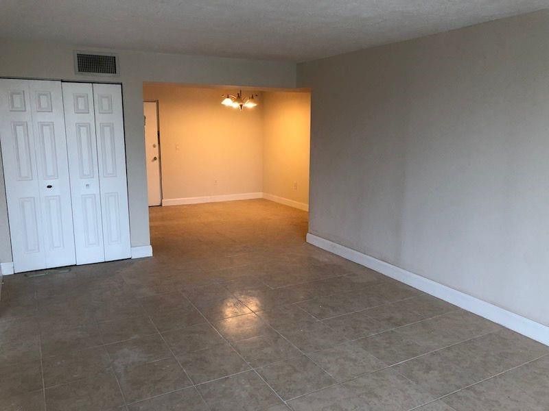 7300 NW 17th Street, Unit 201, Plantation, FL 33313 Photo