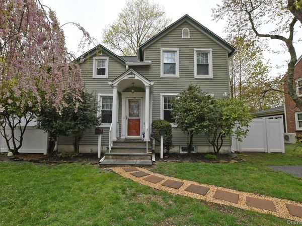 144 Division Avenue, West Sayville, NY 11796