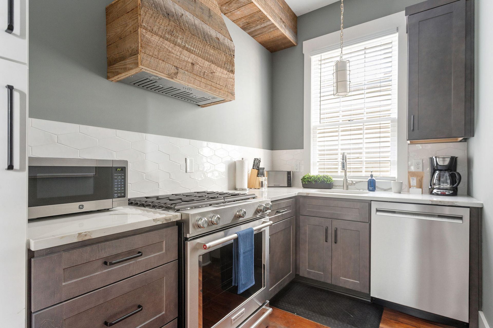 114 Spring Street  Photo 21