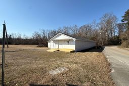 692 Murray Street photo 4