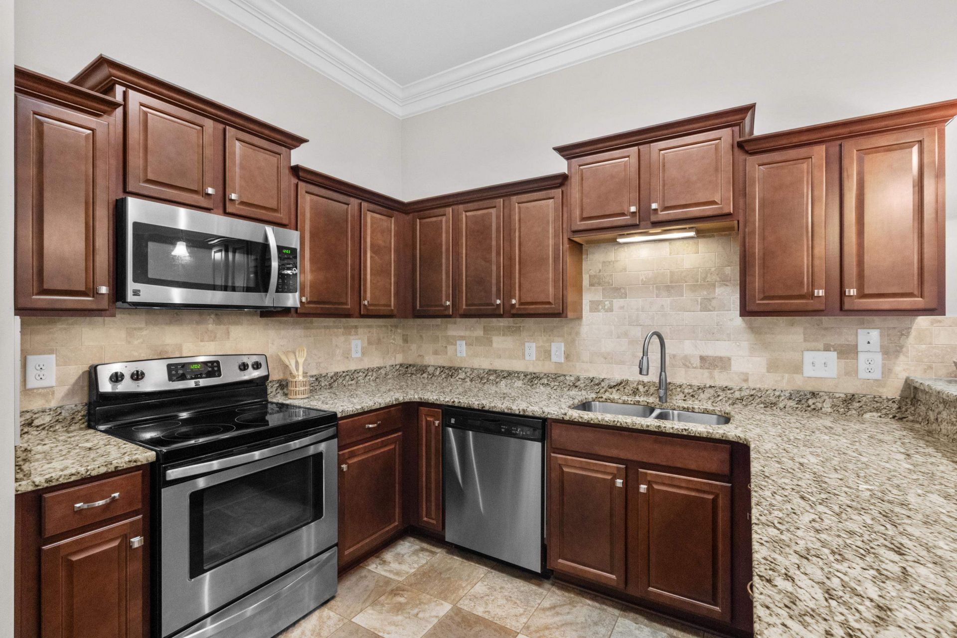 304 Shelby Lawson Dr. Photo 23