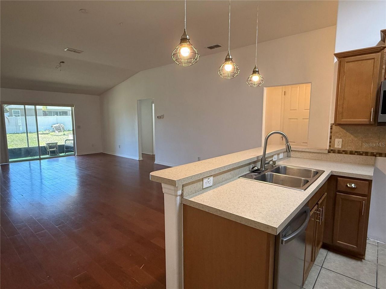 5727 Rutherford Road, Mount Dora, FL 32757 Photo