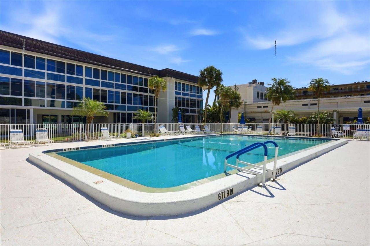 2100 Benjamin Franklin Drive, Unit 205, Sarasota, FL 34236 Photo