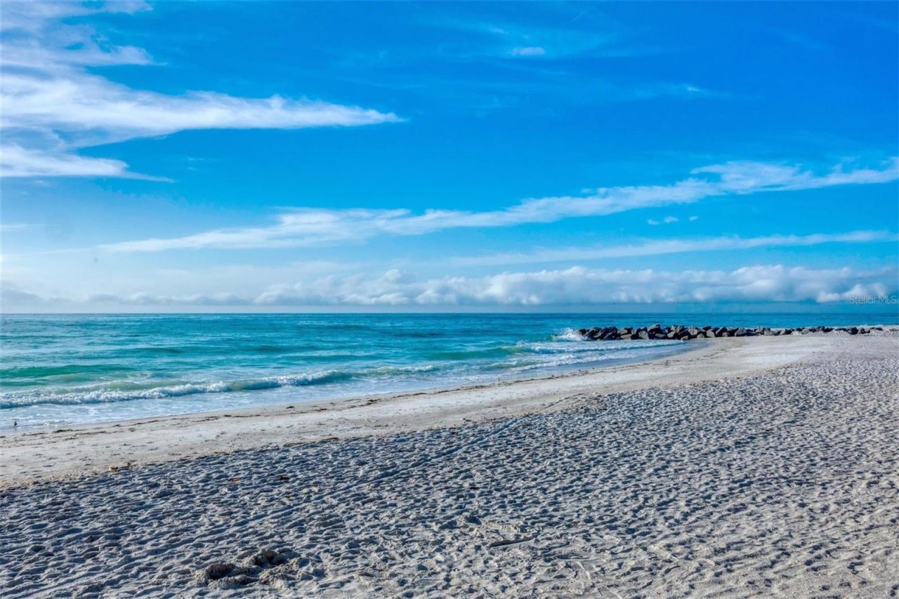 2100 Benjamin Franklin Drive, Unit 205, Sarasota, FL 34236 Photo