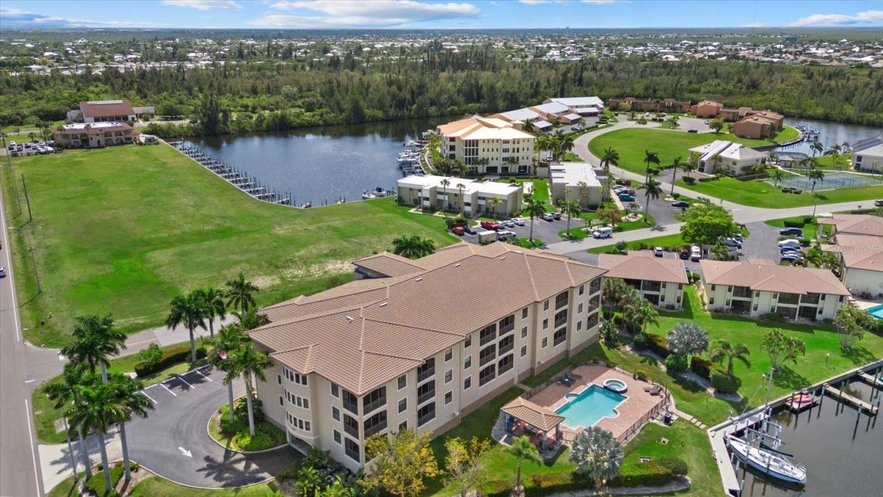 1349 Aqui Esta Drive , Unit 136, Punta Gorda, FL 33950 Photo