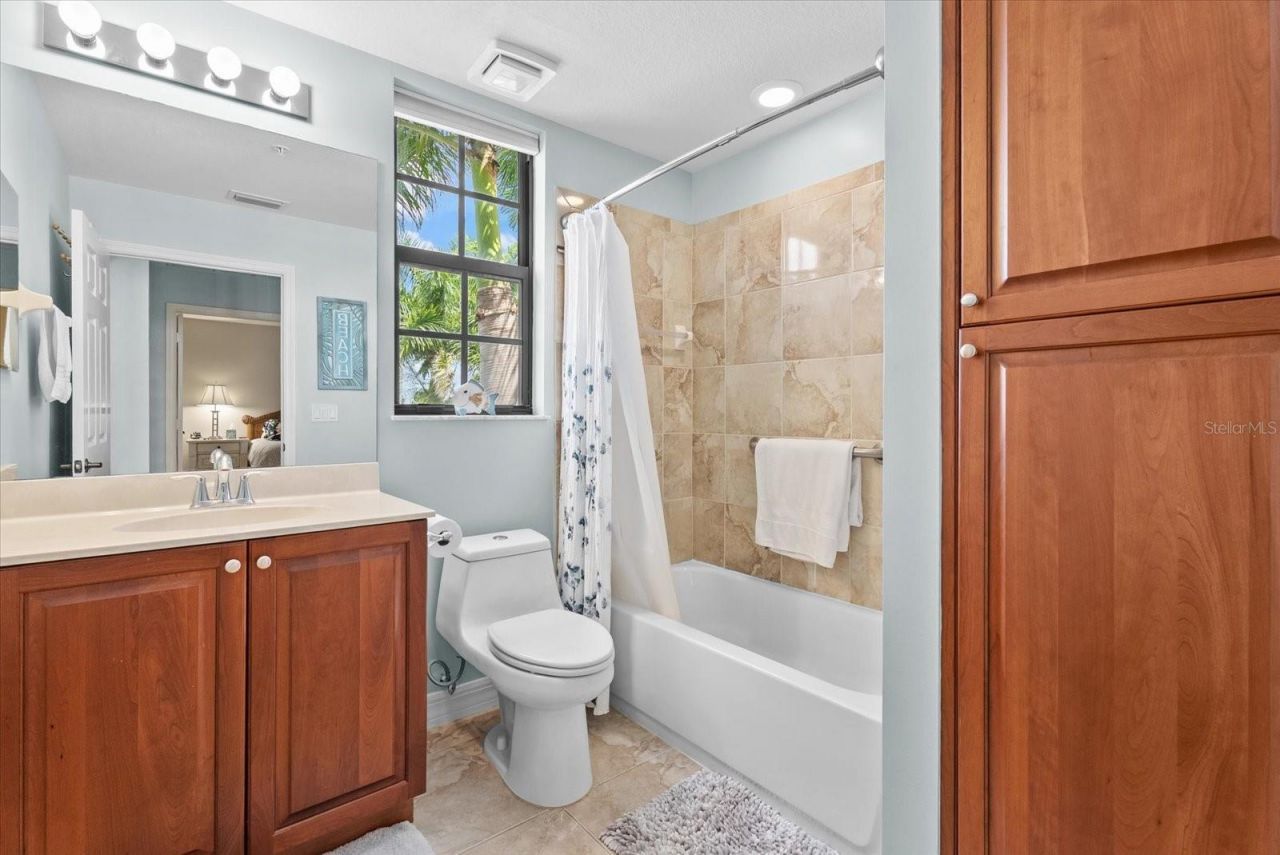 1349 Aqui Esta Drive , Unit 136, Punta Gorda, FL 33950 Photo