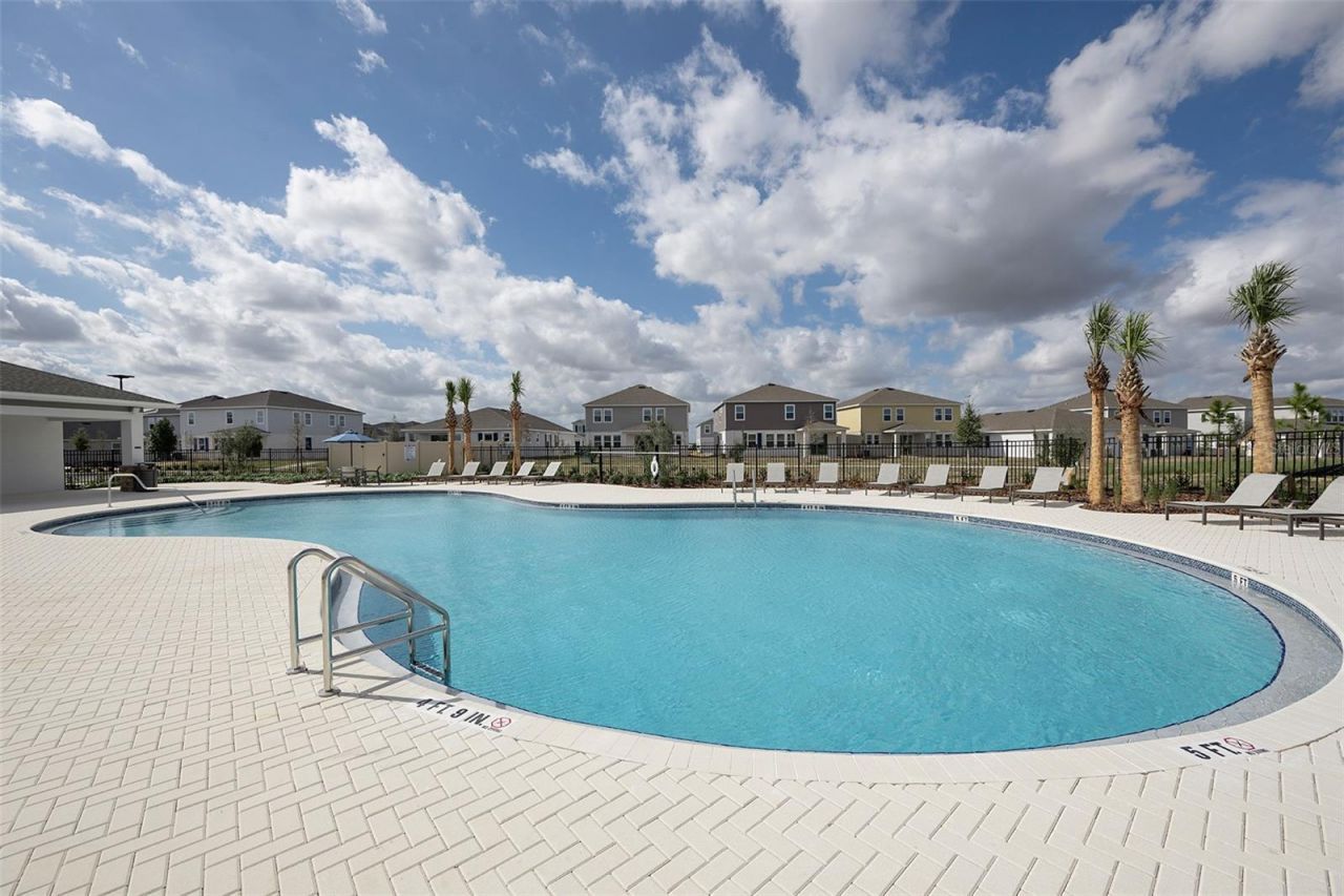 7480 Sandstone Drive , Groveland, FL 34736 Photo