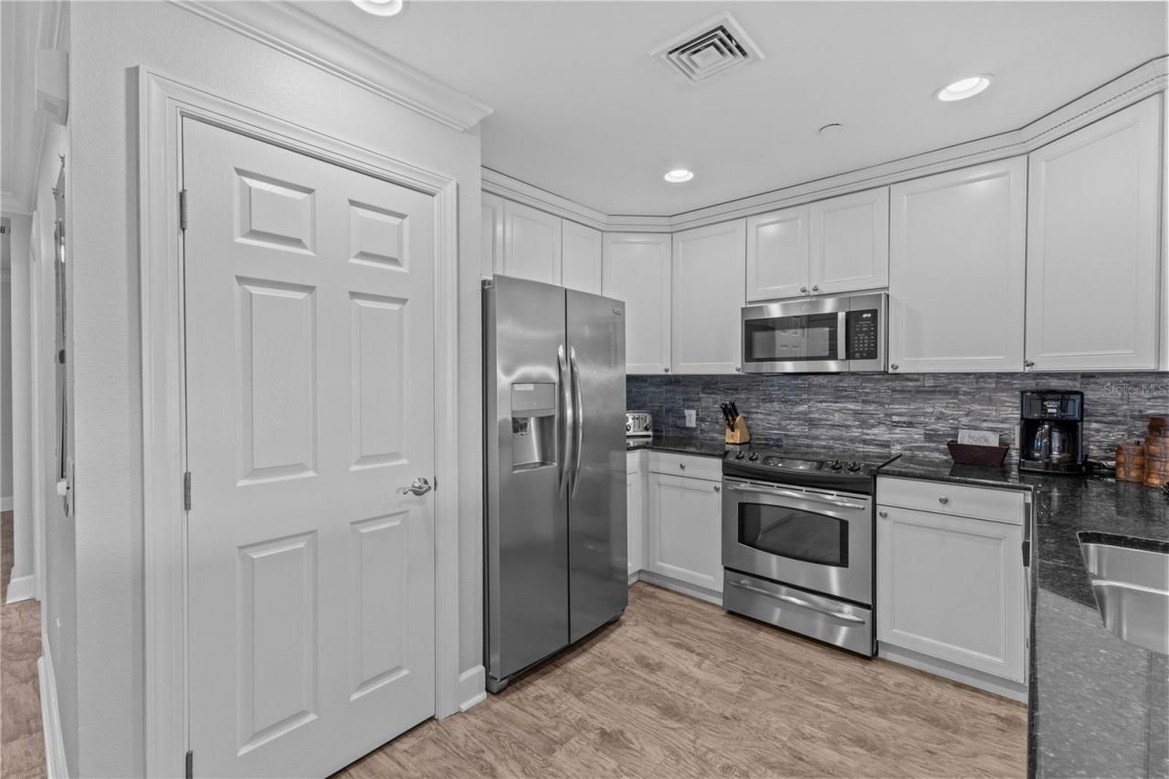 1354 Centre Court Ridge Drive , Unit 302, Reunion, FL 34747 Photo