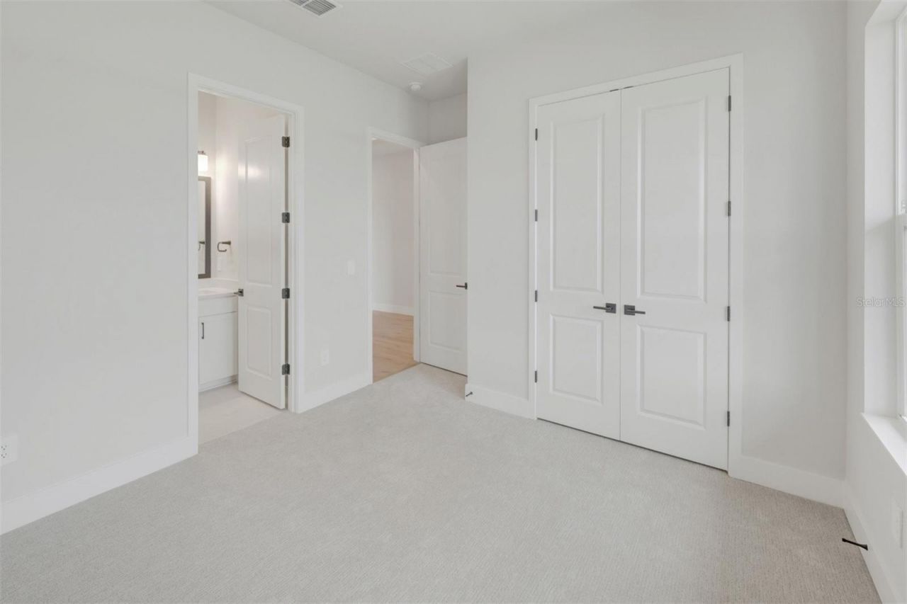 6823 Heron Meadow Drive, Sarasota, FL 34241 Photo