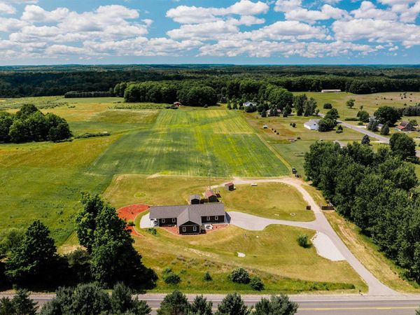 5564 Knight Road, Kingsley, MI 49649