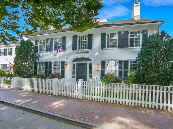 68 North Water Street, Edgartown, MA 02539