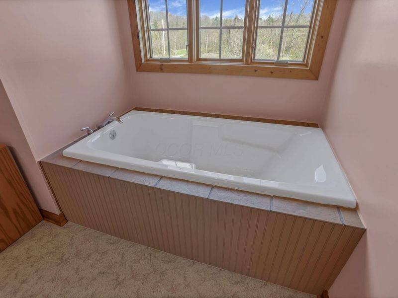 67230 Creek Road , McArthur, OH 45651 Photo 34