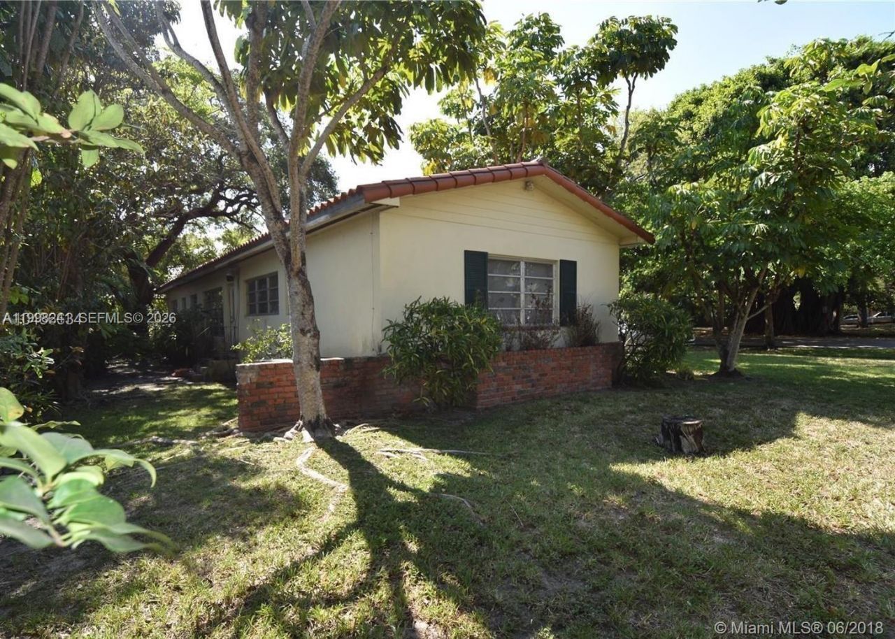 800 Andalusia Ave, Coral Gables, FL 33134 Photo