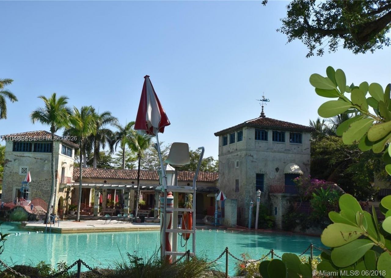 800 Andalusia Ave, Coral Gables, FL 33134 Photo