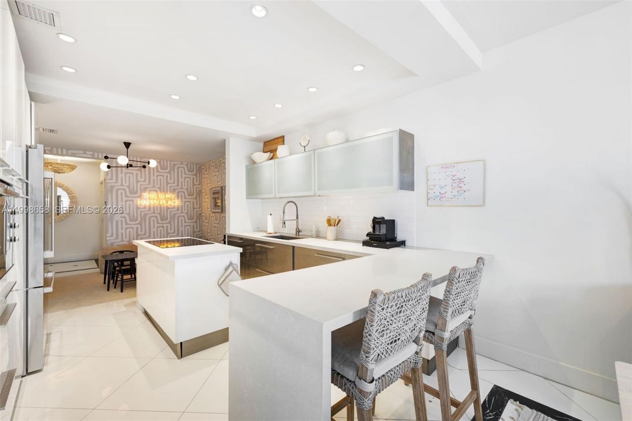 1415 Sunset Harbour Dr, Unit TH-102, Miami Beach, FL 33139 Photo