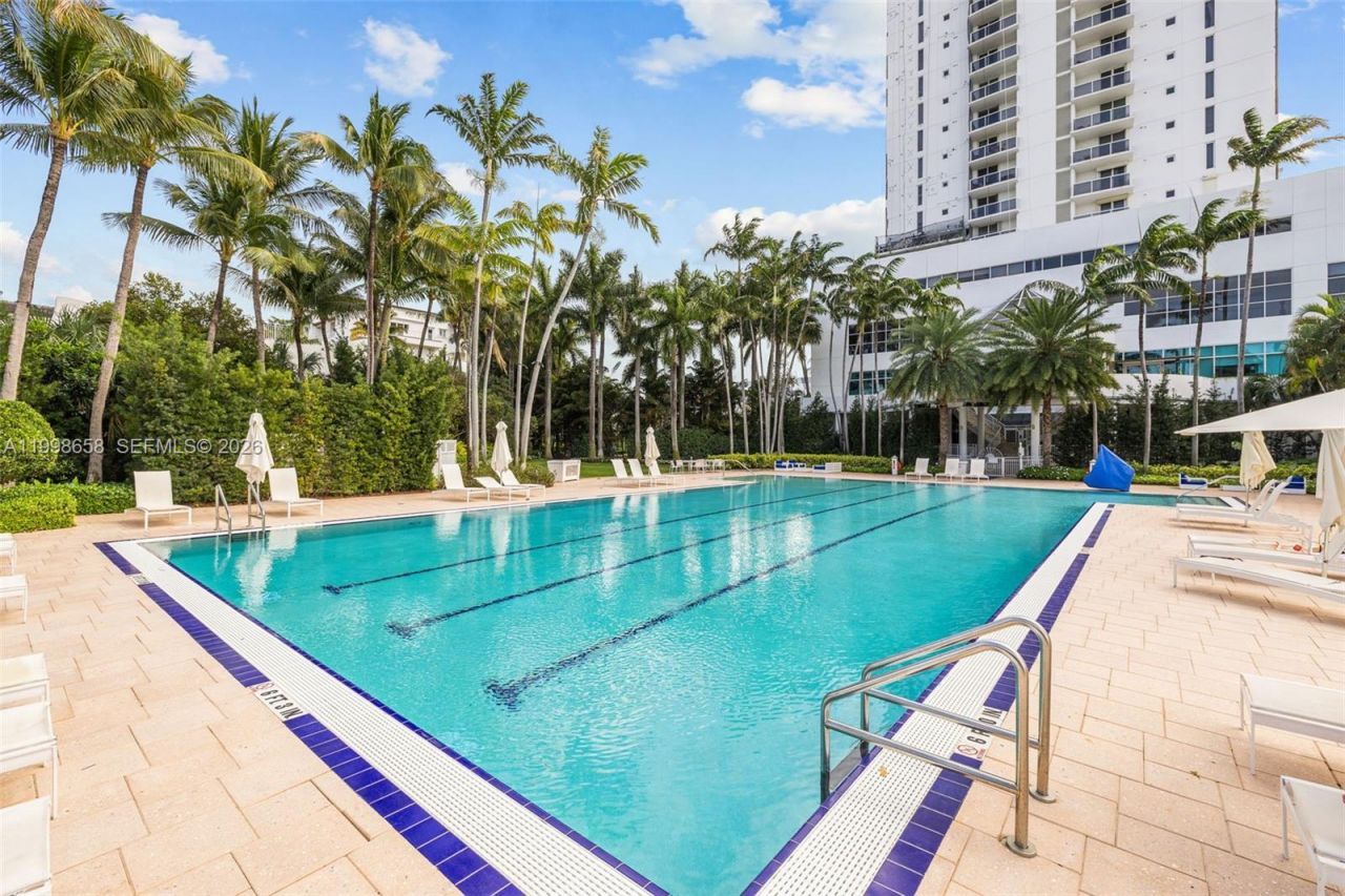 1415 Sunset Harbour Dr, Unit TH-102, Miami Beach, FL 33139 Photo