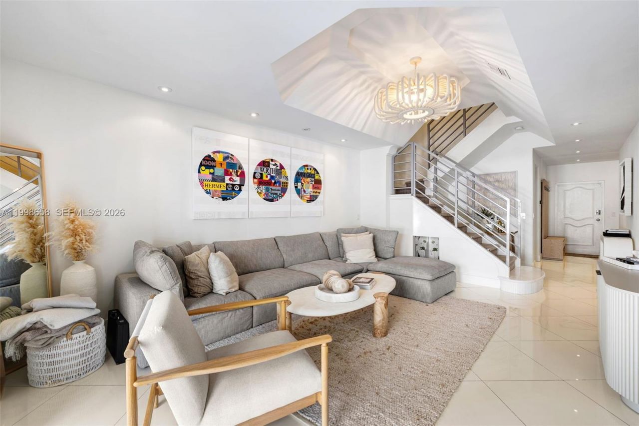 1415 Sunset Harbour Dr, Unit TH-102, Miami Beach, FL 33139 Photo