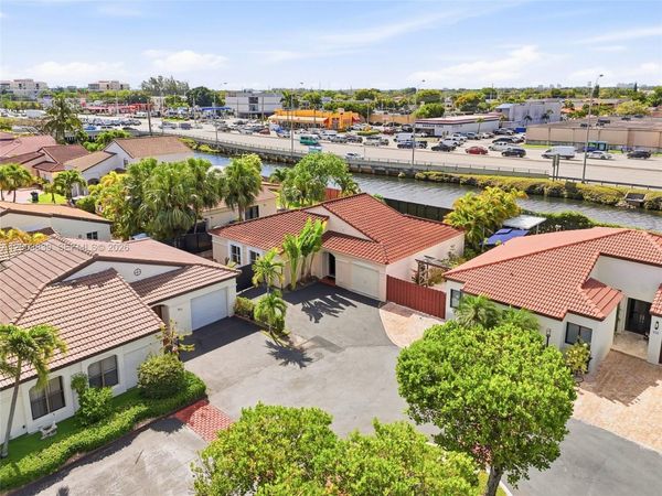 631 SW 88th Ct , Miami, FL 33174