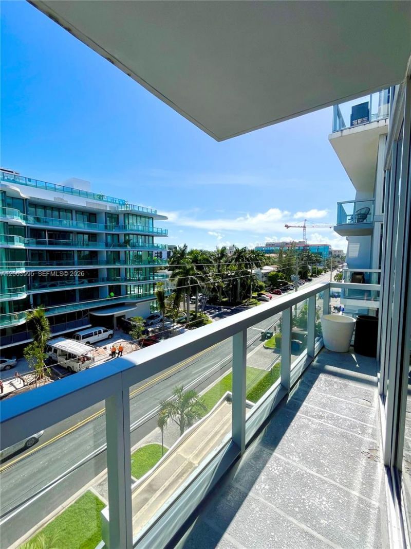9940 W Bay Harbor Dr , Unit 5A-N, Bay Harbor Islands, FL 33154 Photo