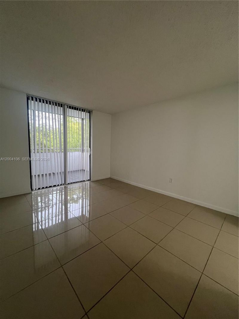 8335 SW 152 Av , Unit B-401, Miami, FL 33193 Photo