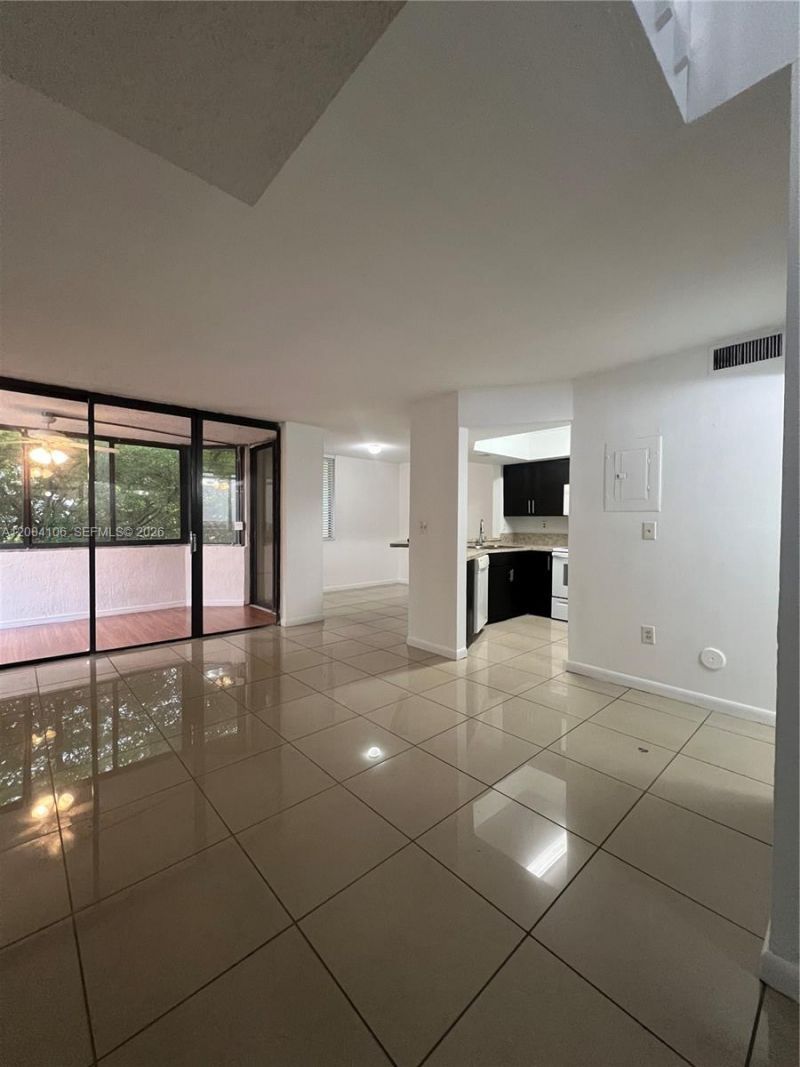 8335 SW 152 Av , Unit B-401, Miami, FL 33193 Photo