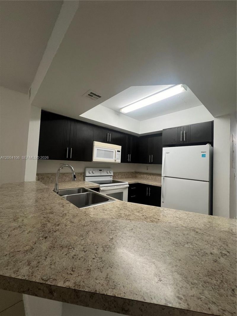 8335 SW 152 Av , Unit B-401, Miami, FL 33193 Photo