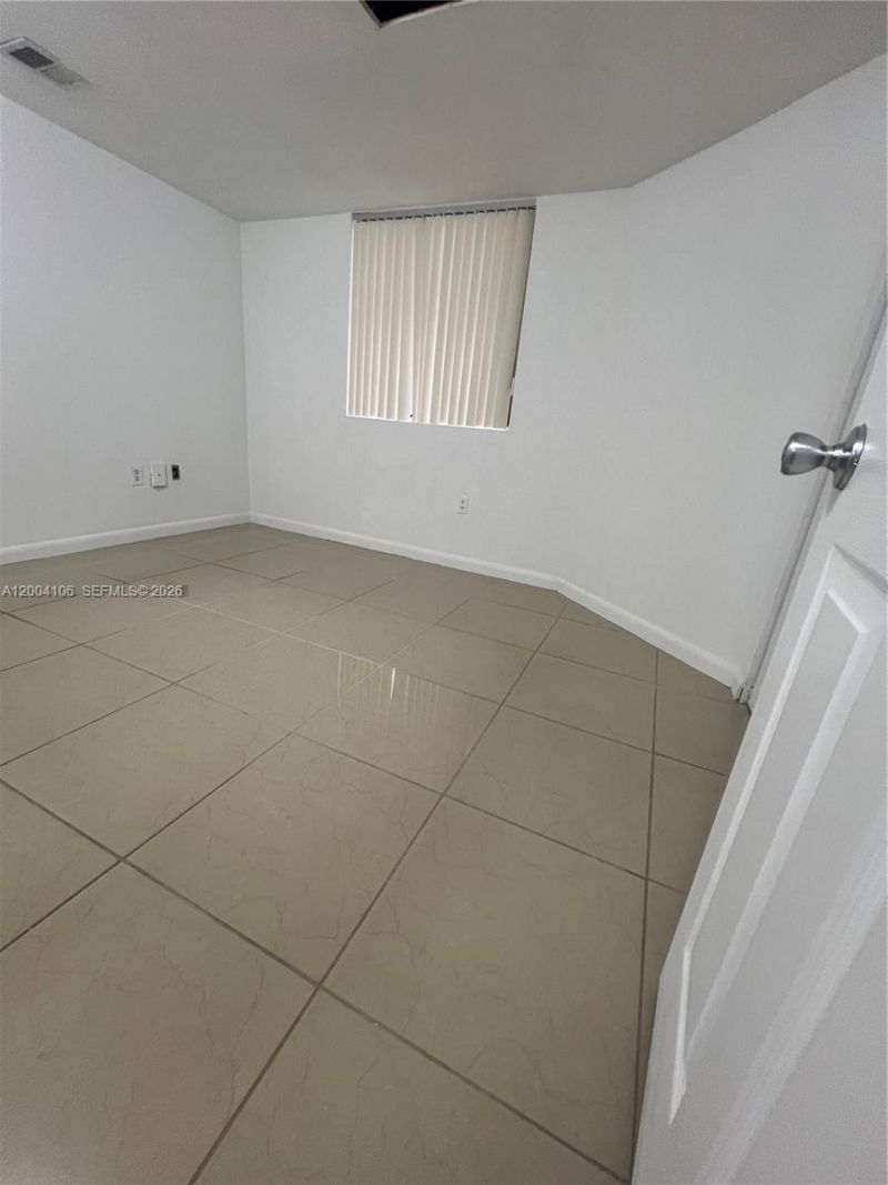 8335 SW 152 Av , Unit B-401, Miami, FL 33193 Photo