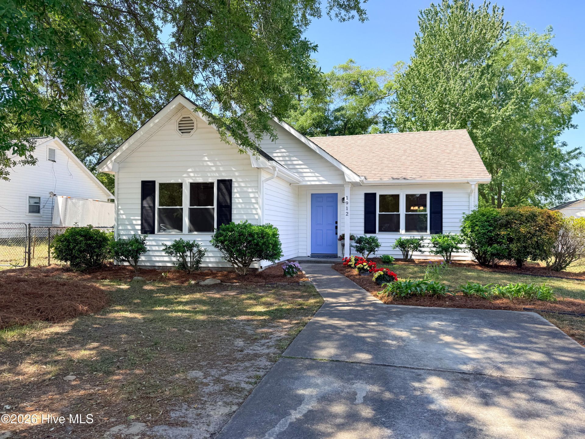 1912 Washington Street, Wilmington, NC 28401 Main Photo