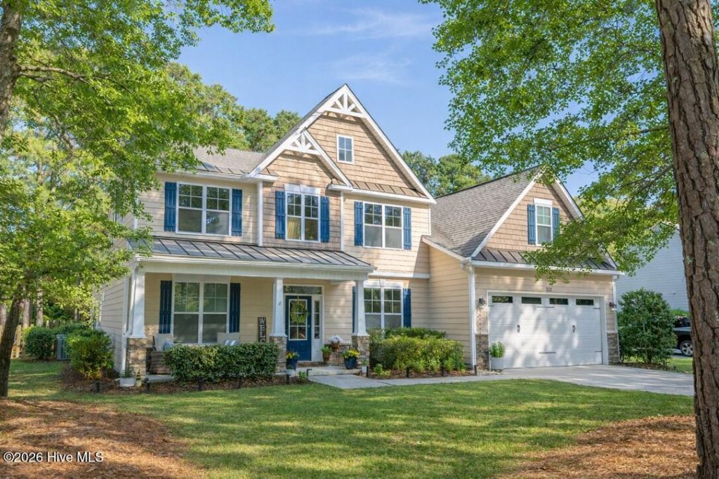 221 Mimosa Drive, Sneads Ferry, NC 28460 Main Photo
