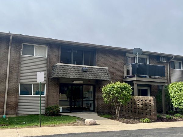 2301 Beau Monde Terrace , Unit 203, Lisle, IL 60532