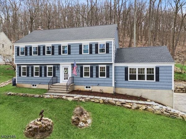 94 Bald Eagle Rd, Allamuchy, NJ 07840