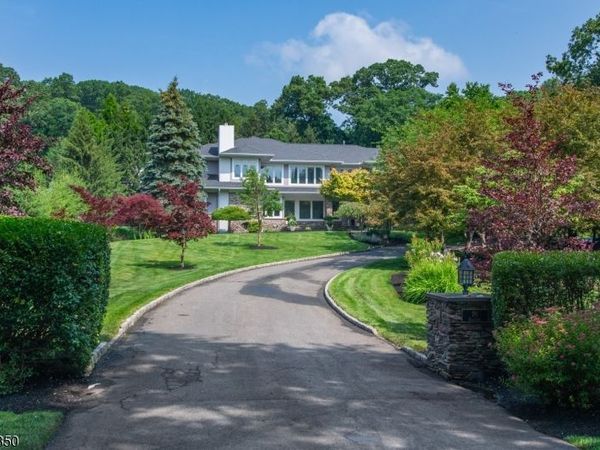 181 Boulevard, Mountain Lakes, NJ 07046