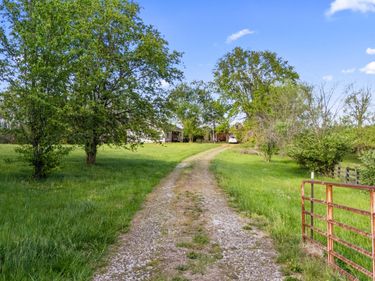 697 Goose Creek Road, Winchester, KY 40391