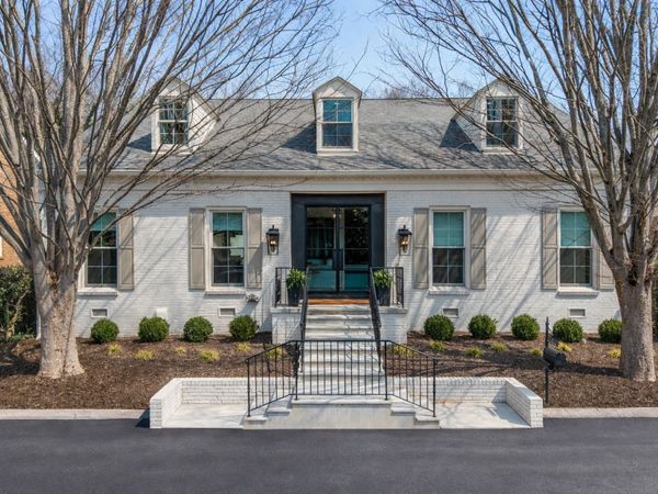75 Concord Park W, Nashville, TN 37205