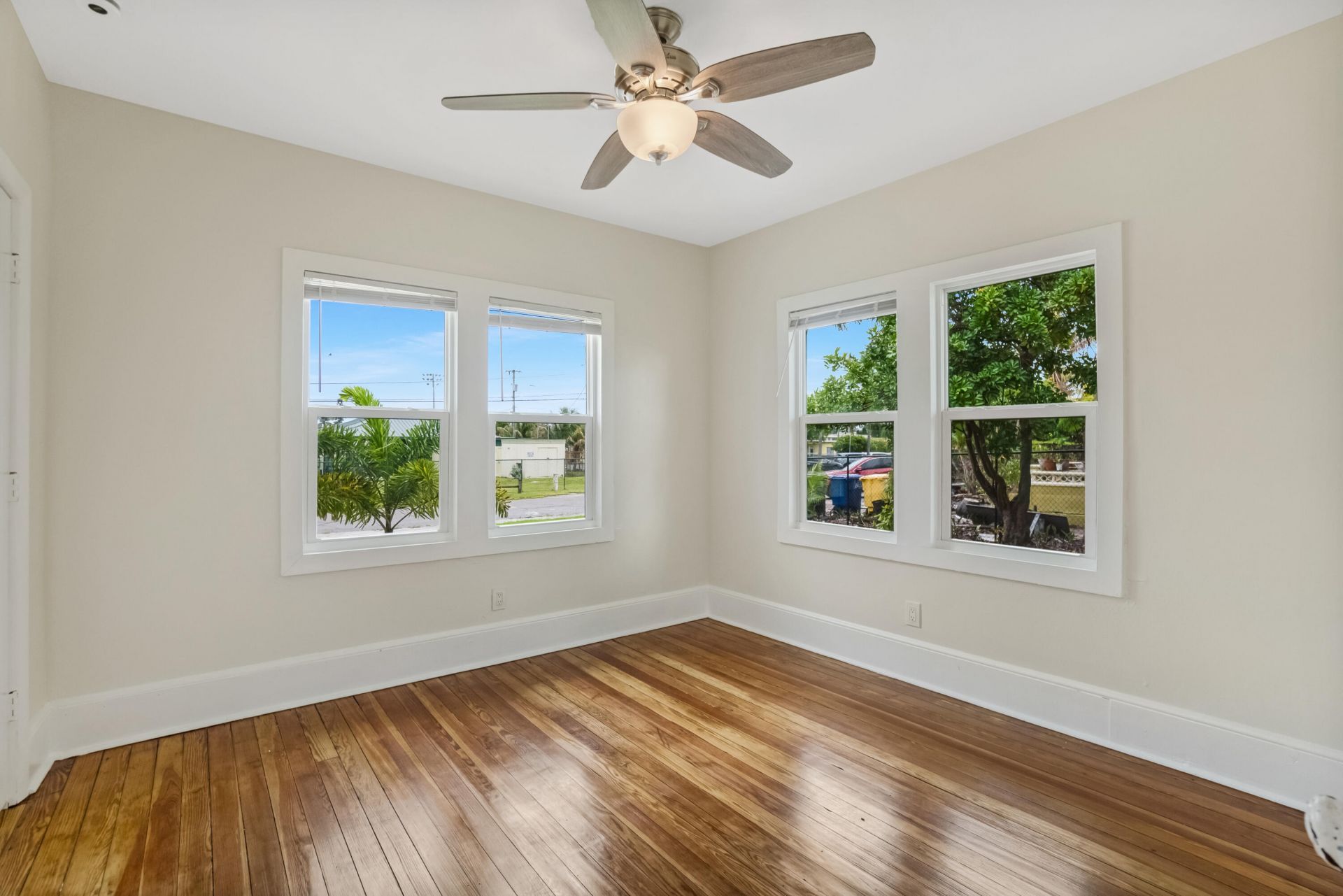 517 Sunrise Court, Lake Worth Beach, FL 33460 Photo