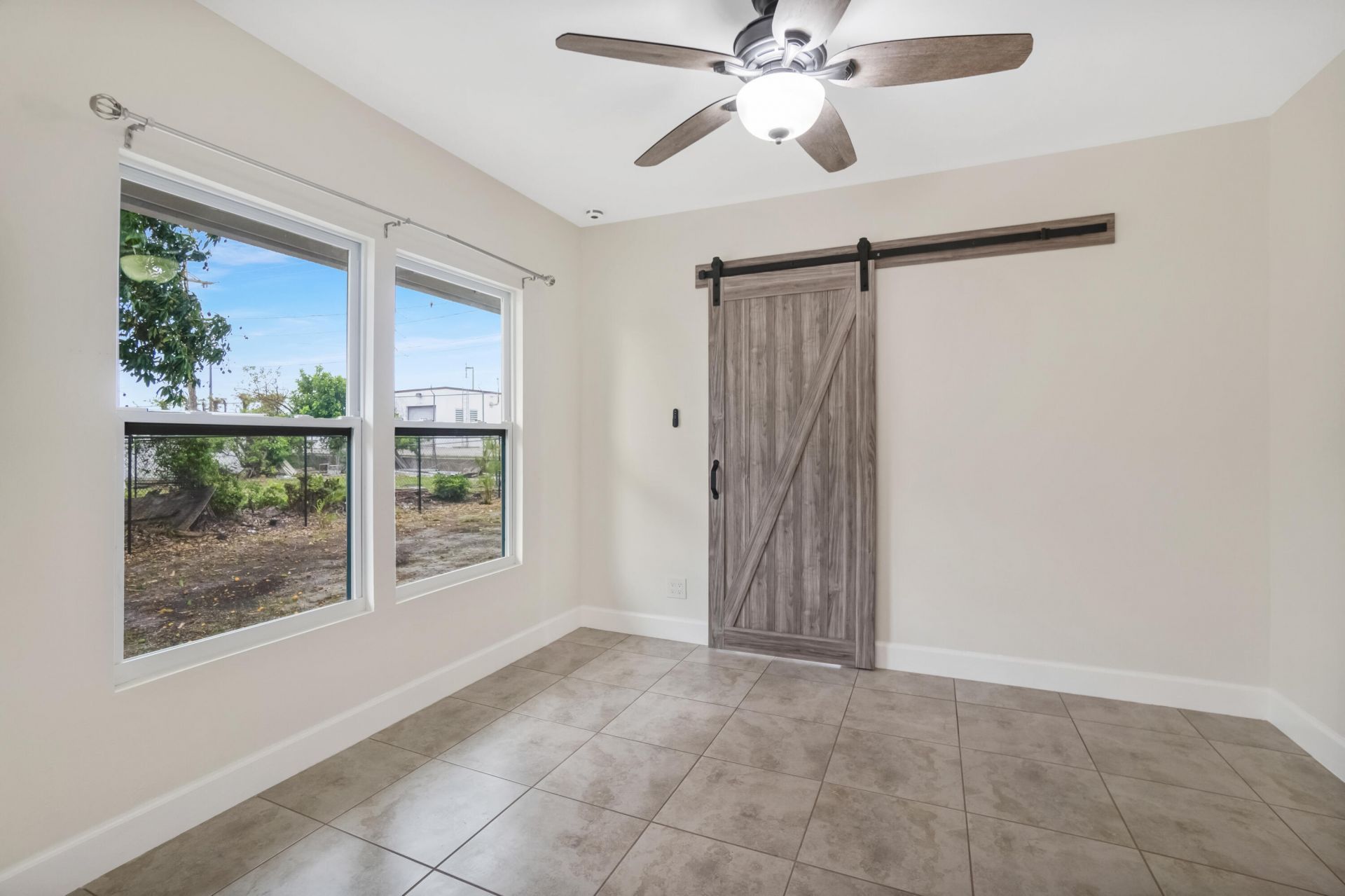 517 Sunrise Court, Lake Worth Beach, FL 33460 Photo