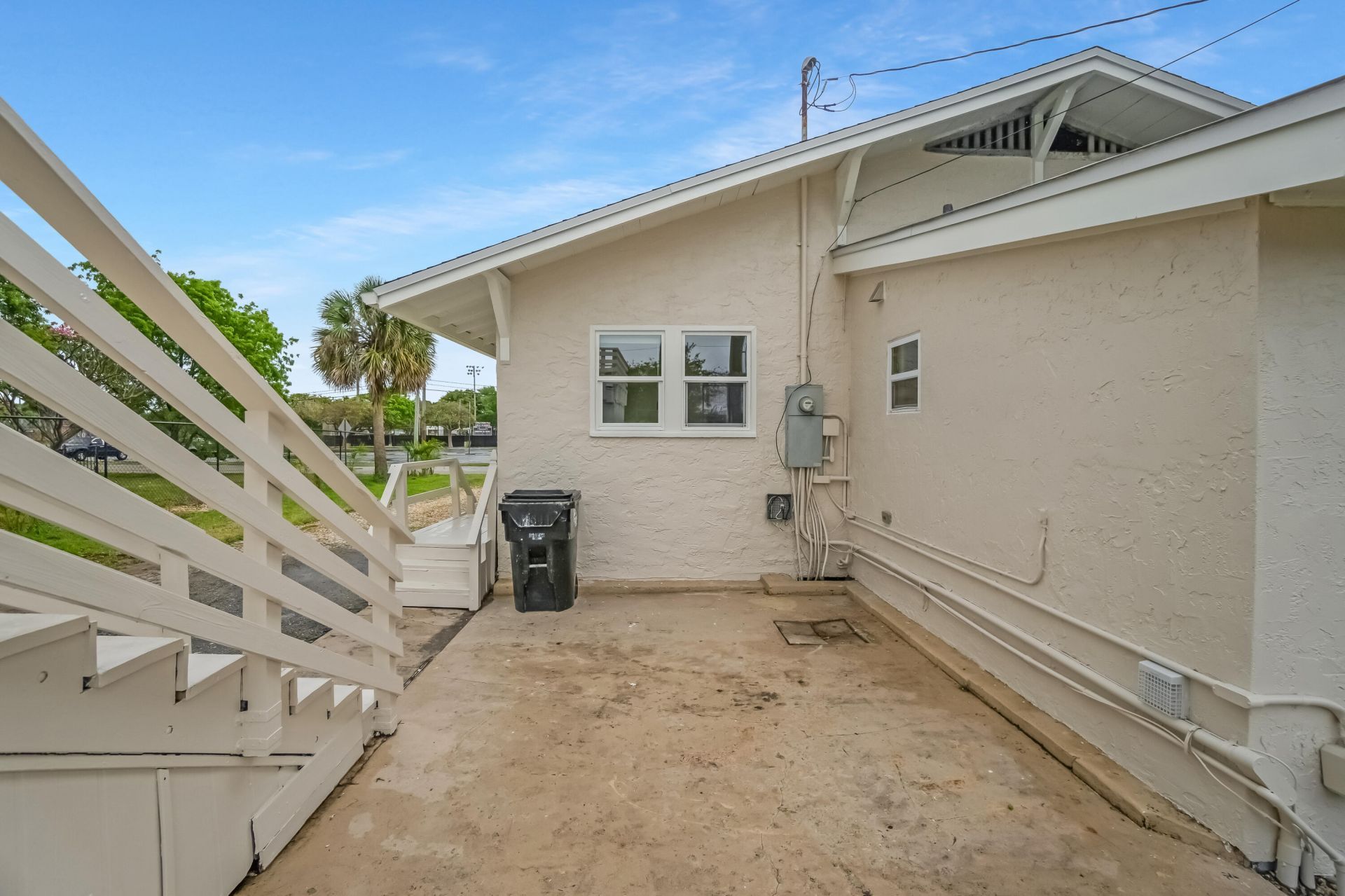 517 Sunrise Court, Lake Worth Beach, FL 33460 Photo