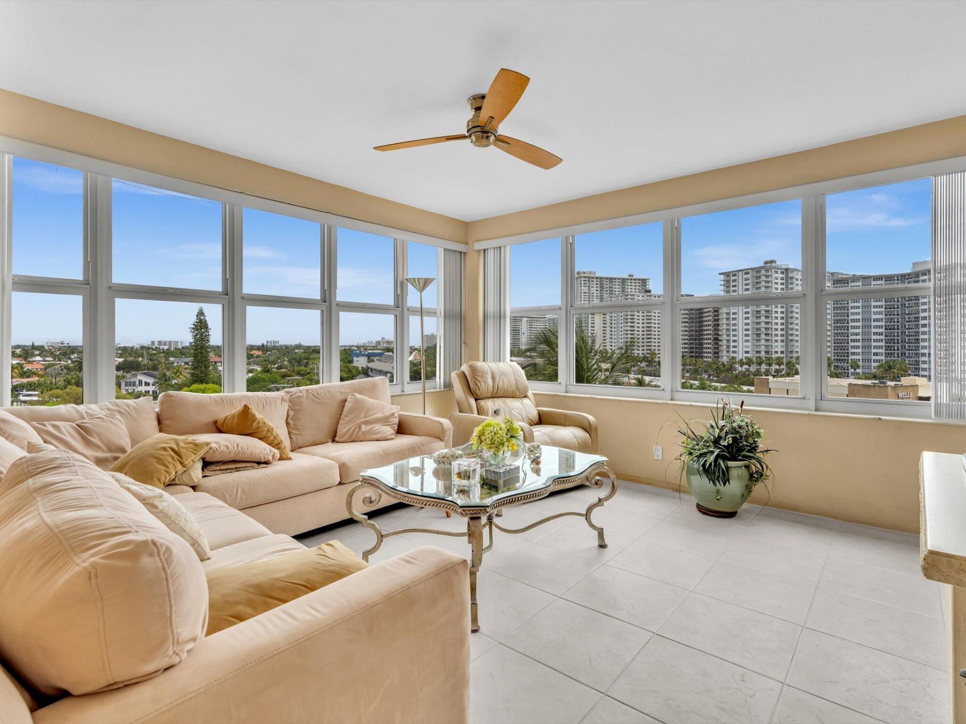 3300 NE 36th Street, Unit 708, Fort Lauderdale, FL 33308 Main Photo