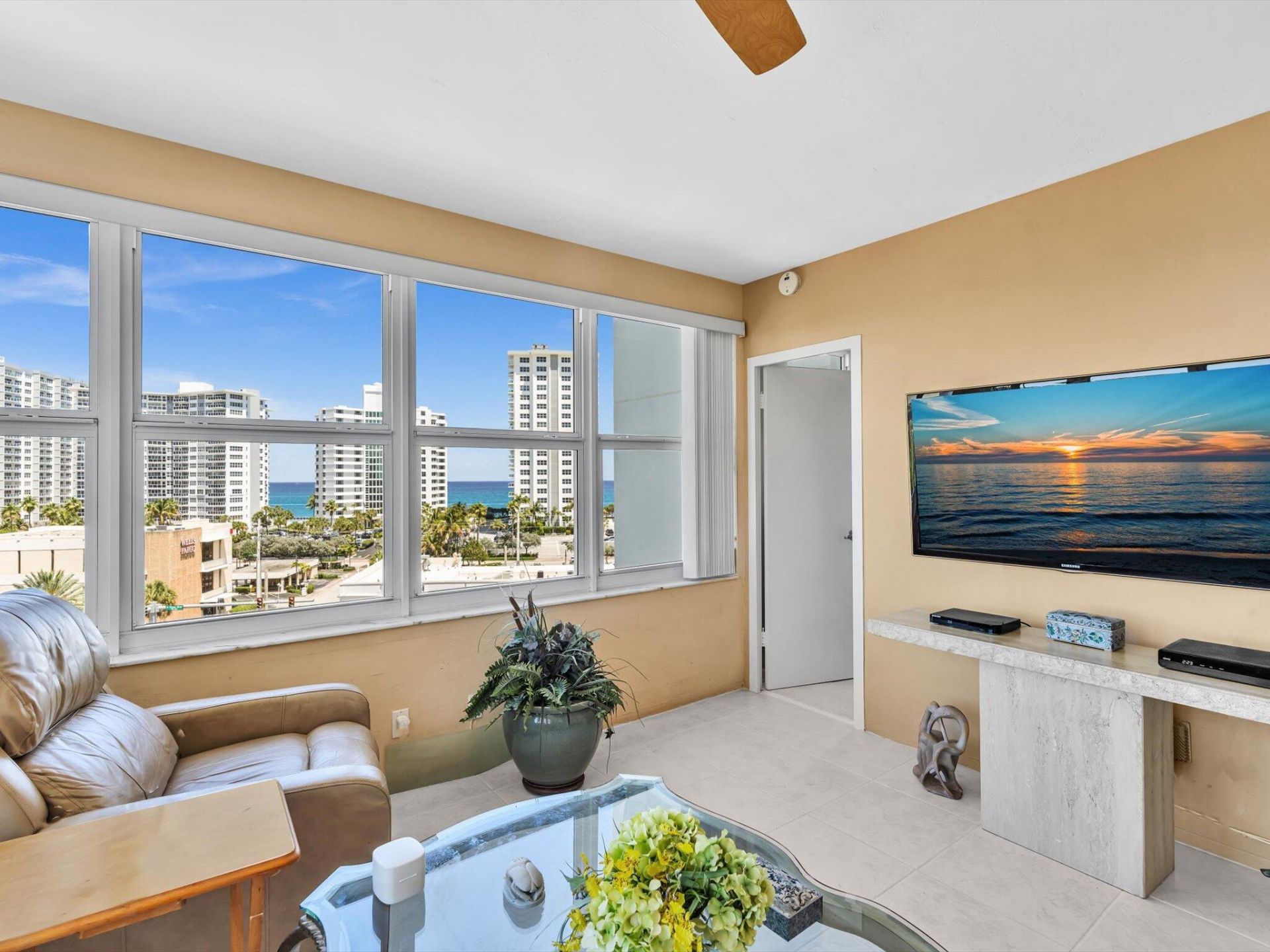 3300 NE 36th Street, Unit 708, Fort Lauderdale, FL 33308 Photo