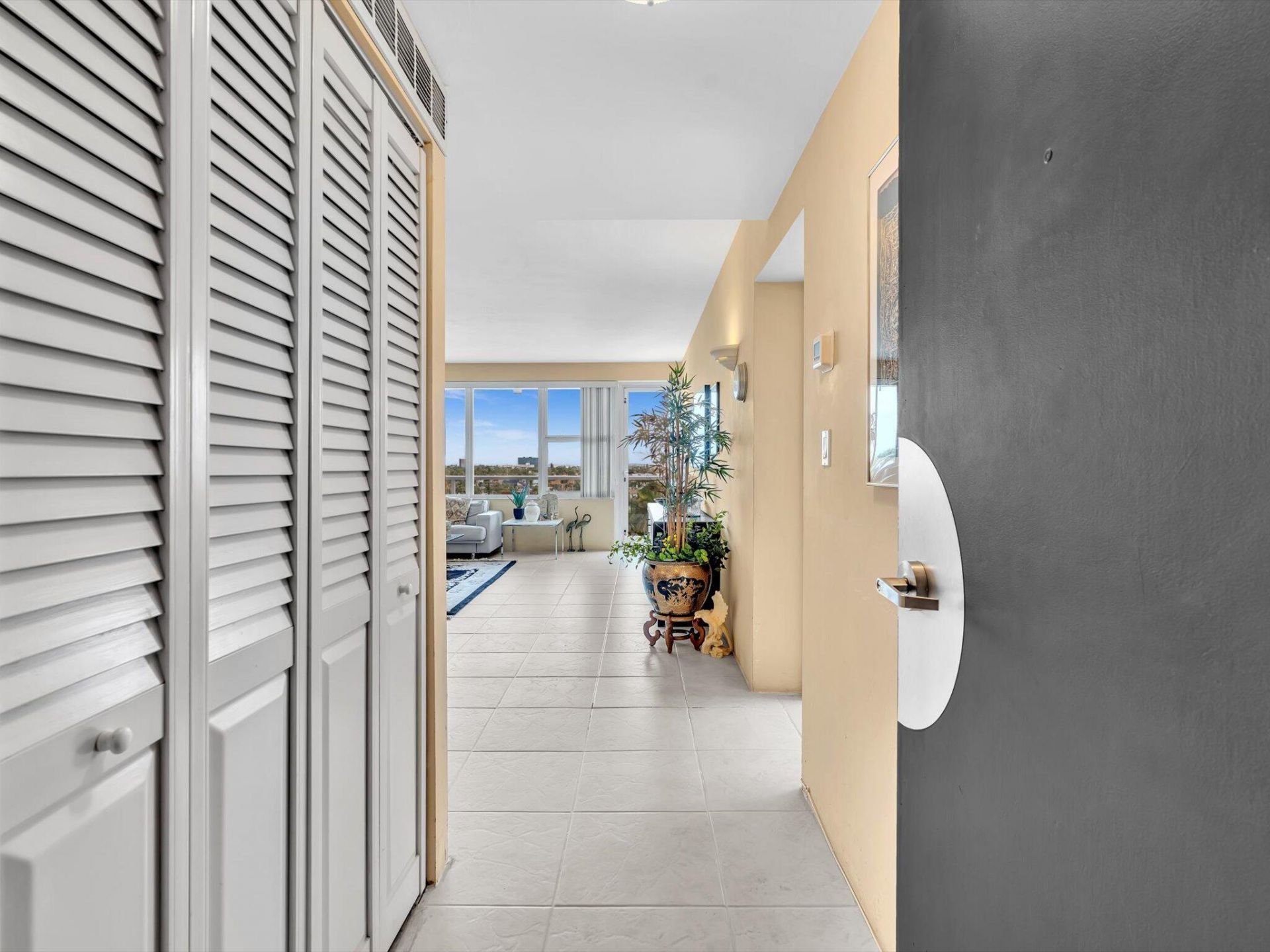 3300 NE 36th Street, Unit 708, Fort Lauderdale, FL 33308 Photo
