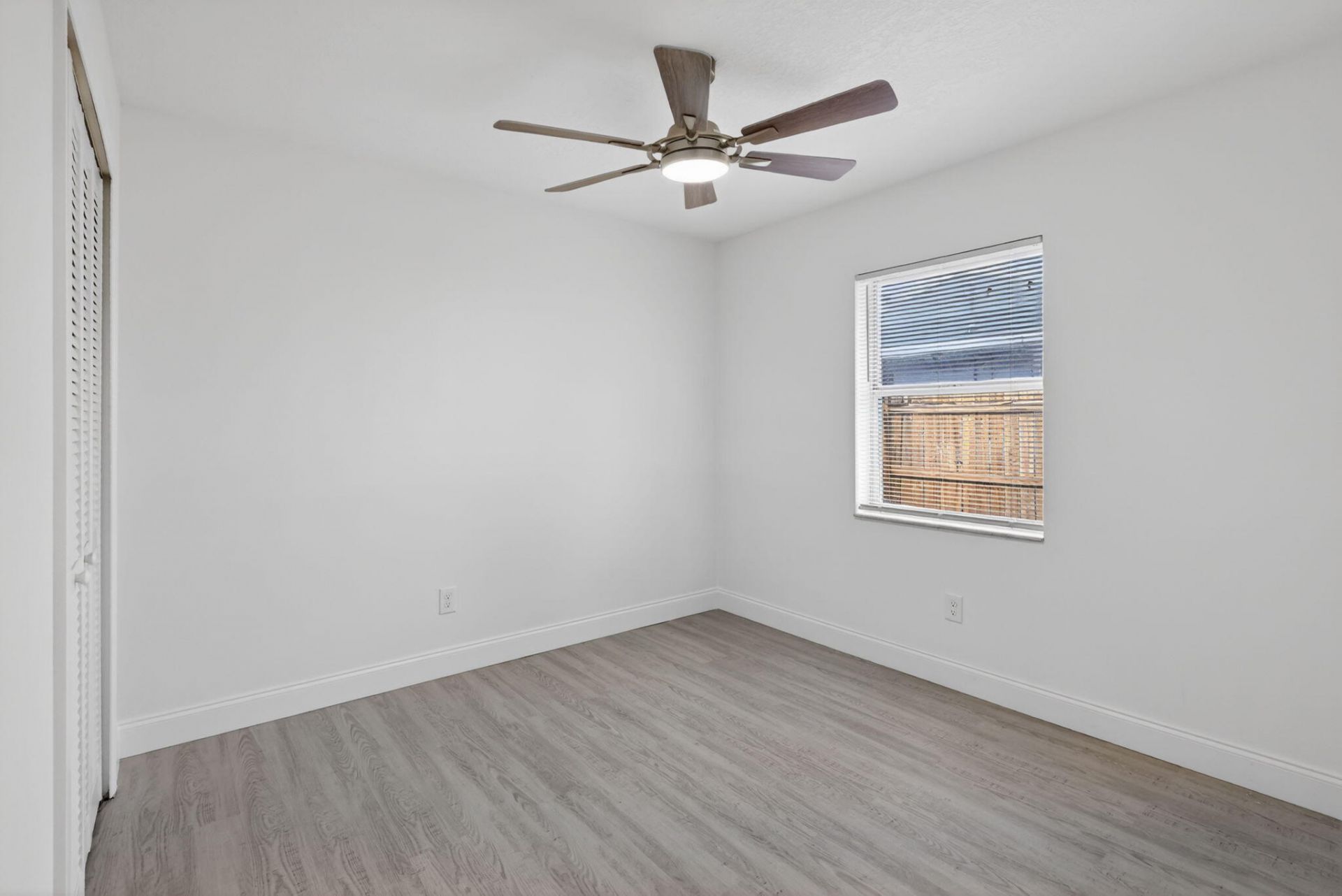 124 SE Eyerly Avenue, Port Saint Lucie, FL 34983 Photo