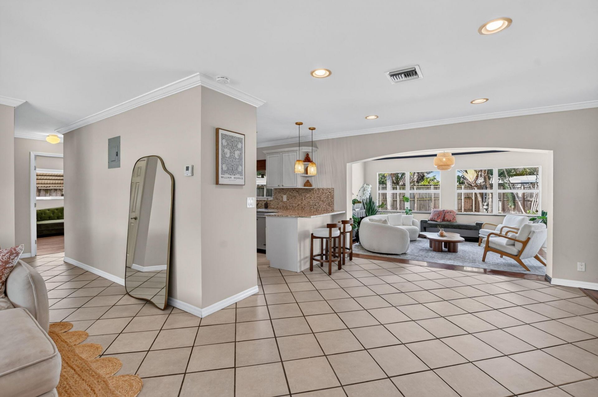 301 SE 8th Avenue, Deerfield Beach, FL 33441 Photo