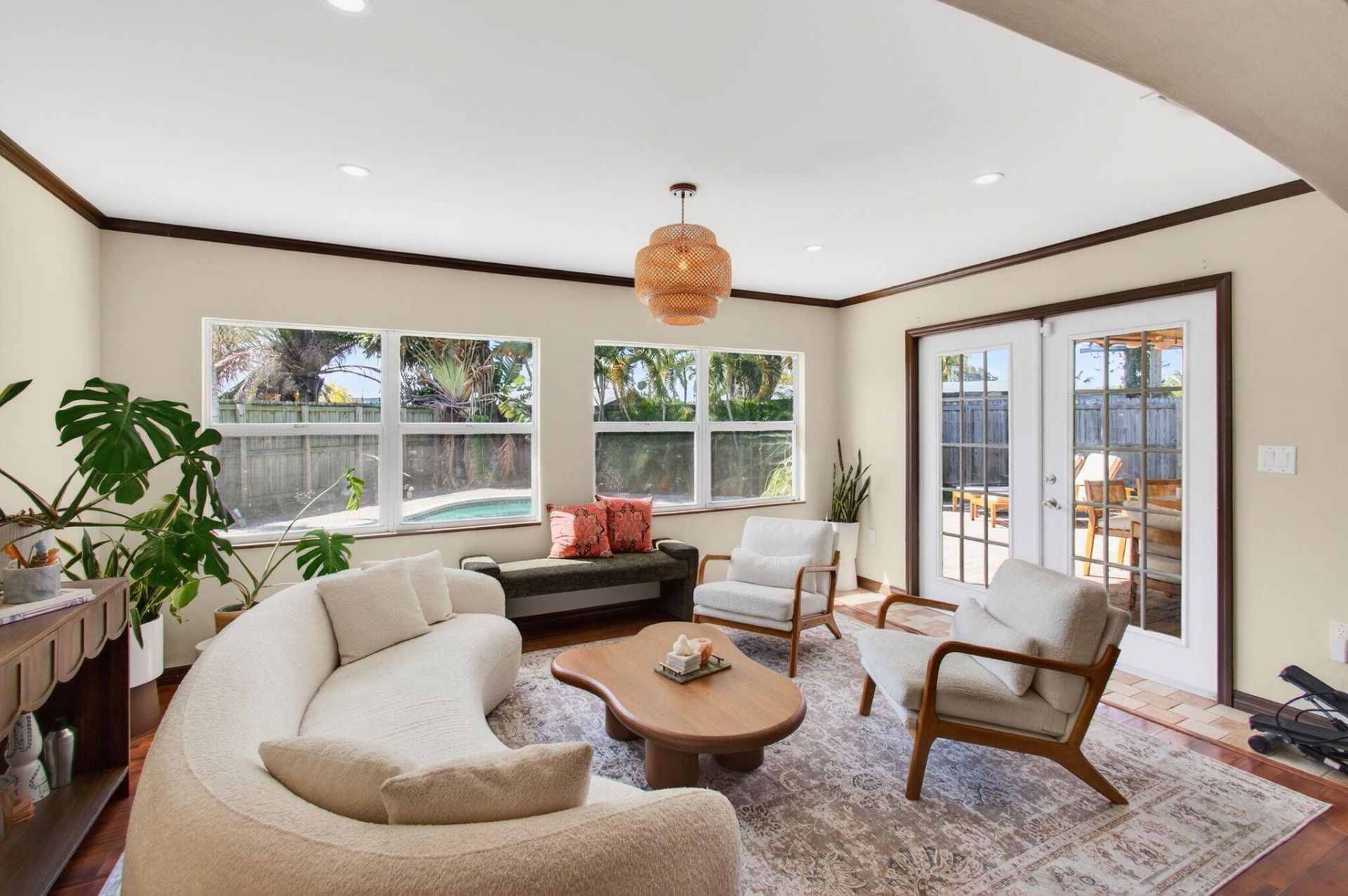 301 SE 8th Avenue, Deerfield Beach, FL 33441 Photo